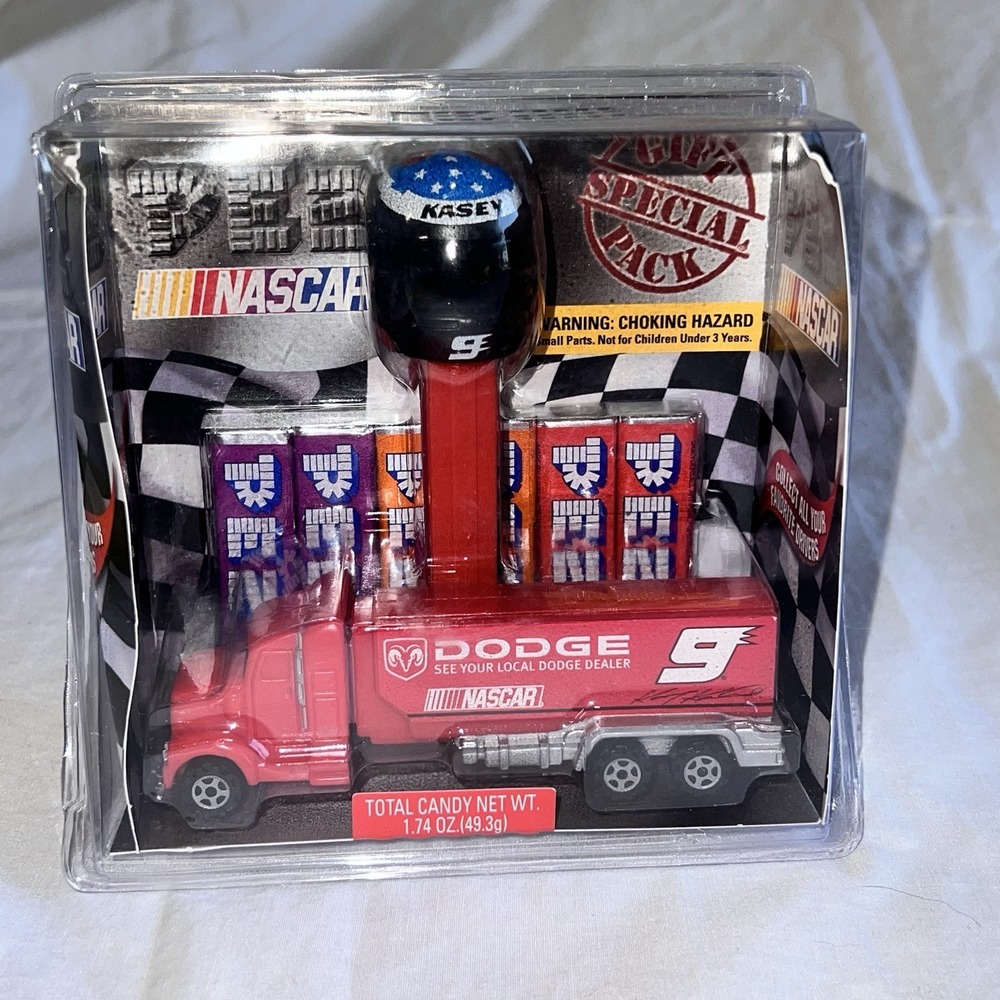 Vintage 2006 PEZ Dispenser Nascar Racing Kasey Kahne Dodge Semi Truck #9 Hauler
